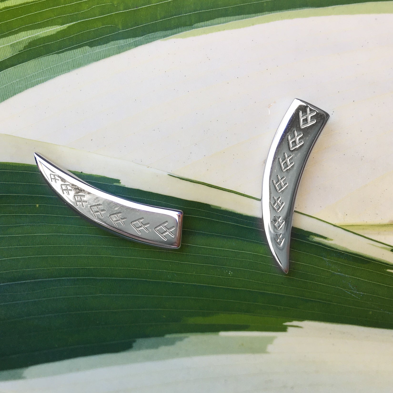 YAVUNI IKA STUDS ⫸ Silver 925